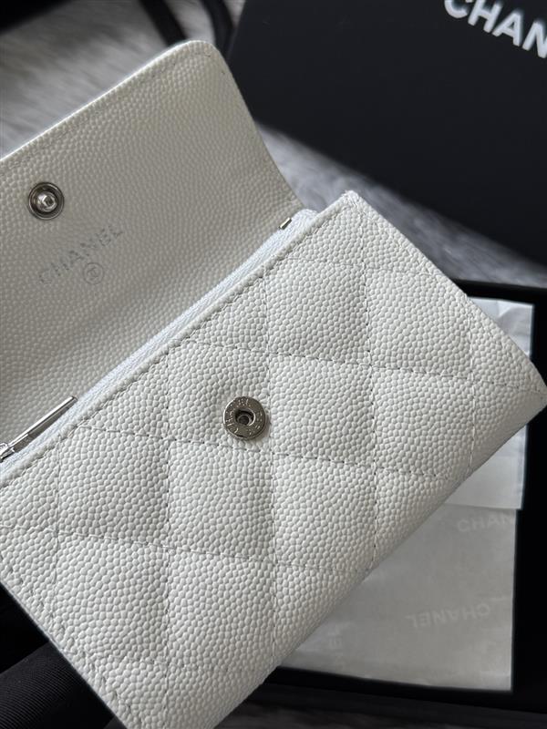 2026127215527232 260